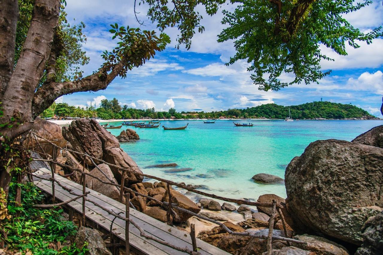 Daya Hill Seaview Hotel เกาะหลีเป๊ะ ภายนอก รูปภาพ