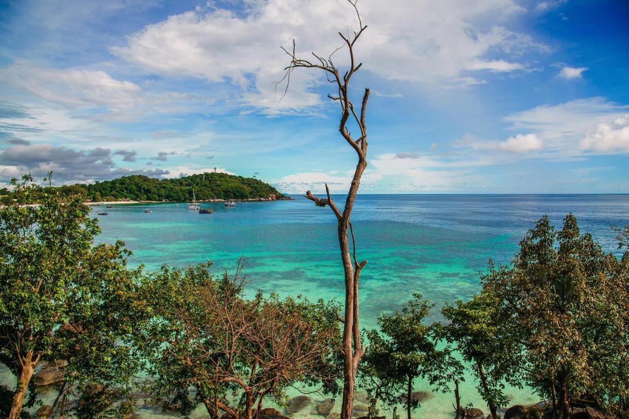 Daya Hill Seaview Hotel เกาะหลีเป๊ะ ภายนอก รูปภาพ